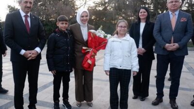 Aile ve Sosyal Hizmetler Bakanı Mahinur Özdemir Göktaş, Edirne Valiliği'ni