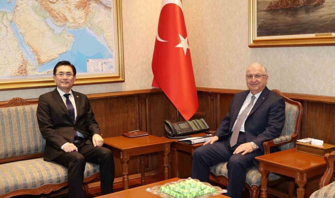 Milli Savunma Bakanı Yaşar Güler, Kore Cumhuriyeti'nin Ankara Büyükelçisi Yeondoo