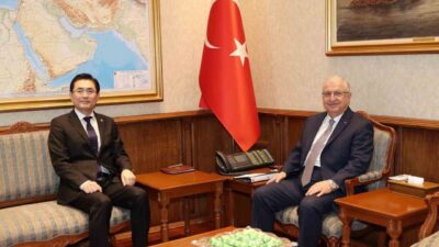 Milli Savunma Bakanı Yaşar Güler, Kore Cumhuriyeti'nin Ankara Büyükelçisi Yeondoo