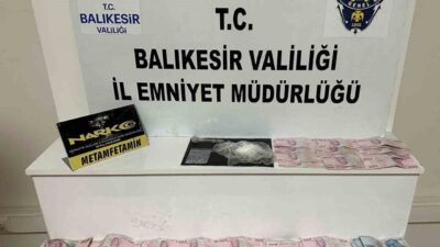 Balıkesir'de polis operasyonunda 40 gram metamfetamin ve 59 bin 200