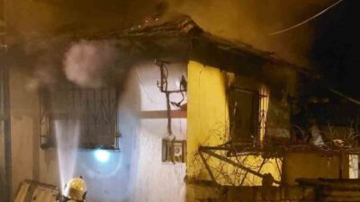 Balıkesir’in Edremit ilçesinde bir evde çıkan yangında 1 ve 3