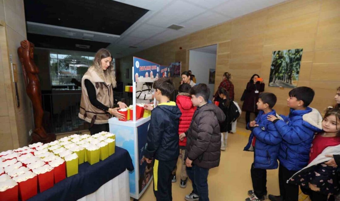 Muğla Büyükşehir Belediyesi, ‘Çocuk Film Günleri’ etkinliğiyle çocuklara gerçek sinema