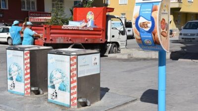 Kocasinan Belediyesi, 'Bayat Ekmek Kutusu' projesiyle israfı önleyerek, besicilik yapan