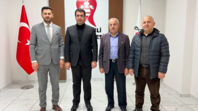 Yüksekova Ziraat Odası Başkanı Perviz Geçirgen, Şemdinli Belediye Başkanı Fahri