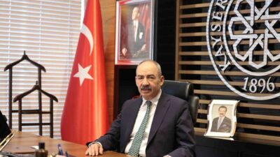 KTO Yönetim Kurulu Başkanı Ömer Gülsoy, basın mensuplarının özverili çalışmalarını