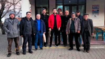 Tavas Belediye Başkanı, Balkıca Mahallesi'nde vatandaşları ziyaret etti. Sabah namazını