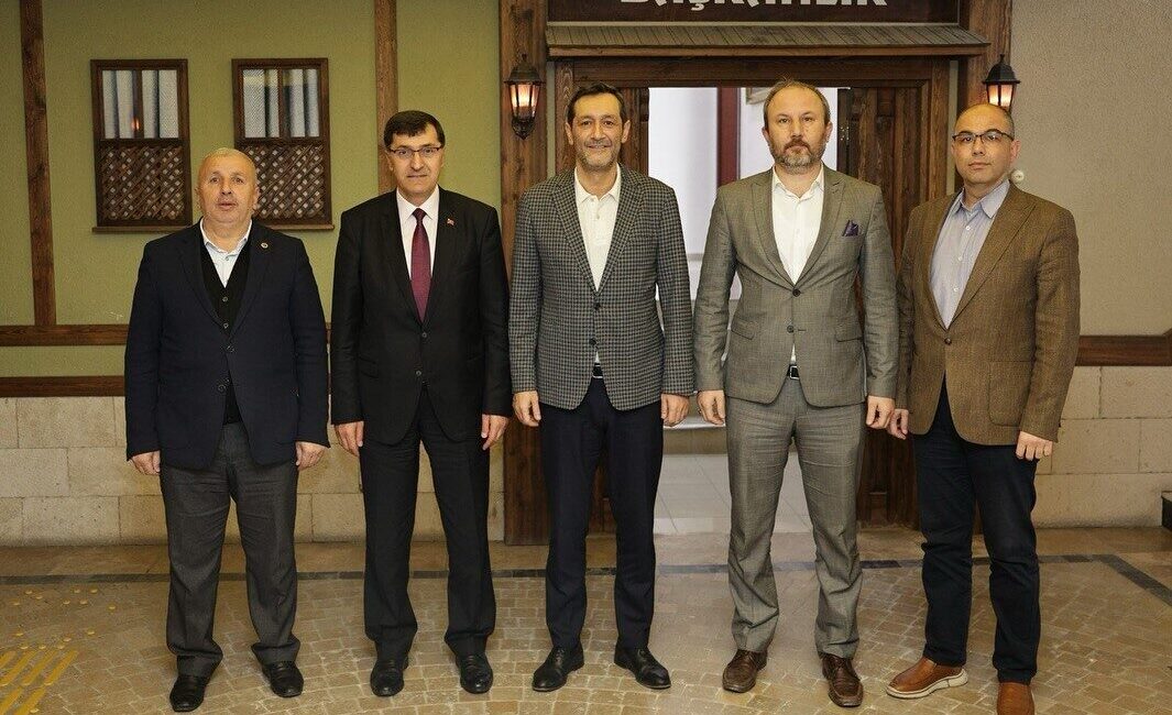 Başkan Kahveci: “Kütahya ile Tavşanlı arasındaki iş birliğini daha da geliştireceğiz” Kütahya Belediye Başkanı Eyüp