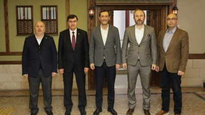 Kütahya Belediye Başkanı Eyüp Kahveci, Tavşanlı Belediye Başkanı Ali Kemal
