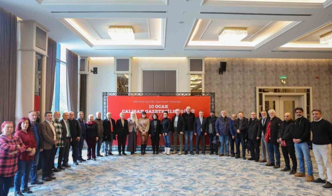 Maltepe Belediye Başkanı Esin Köymen, yerel gazetecilerle bir araya gelerek