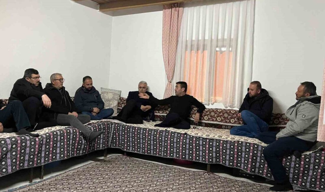 Bünyan Belediye Başkanı Selahattin Metin ve heyeti, kavgada yaralananları ziyaret
