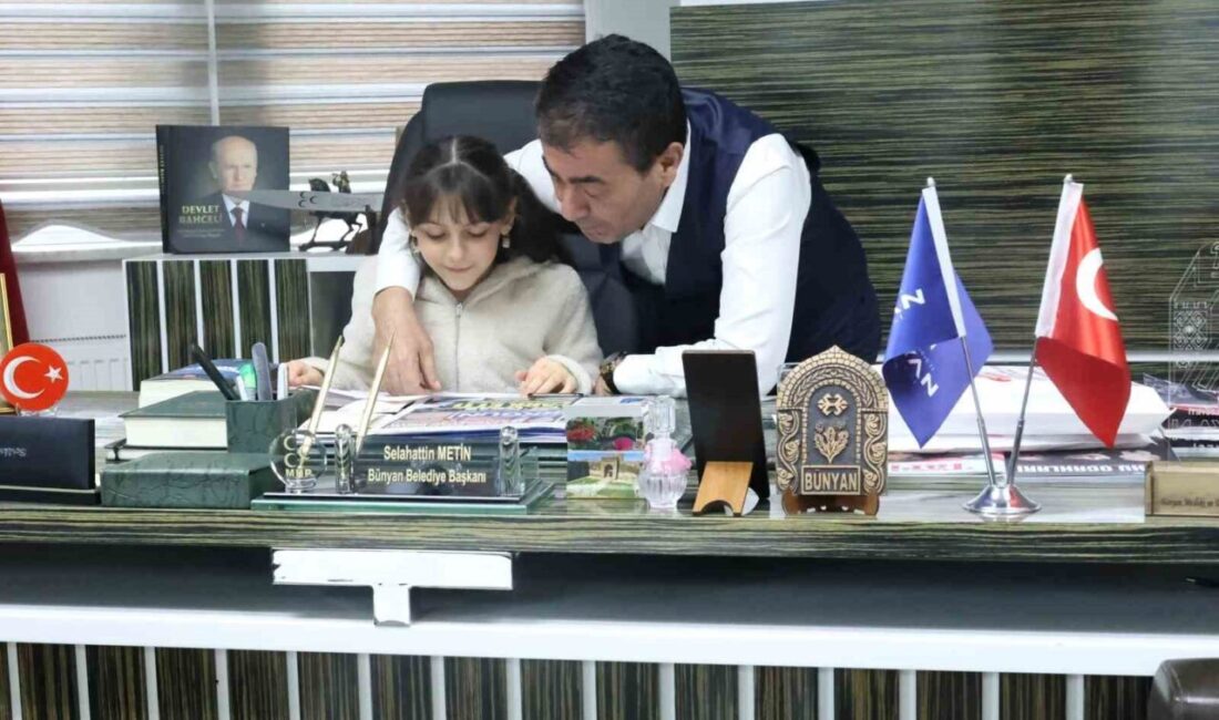 Bünyan Belediye Başkanı Selahattin Metin, Şehit Muzaffer Can Ersoy'un kızı