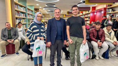 Hacılar Belediye Başkanı Bilal Özdoğan, gençlere desteklerini sürdürme sözü verdi.