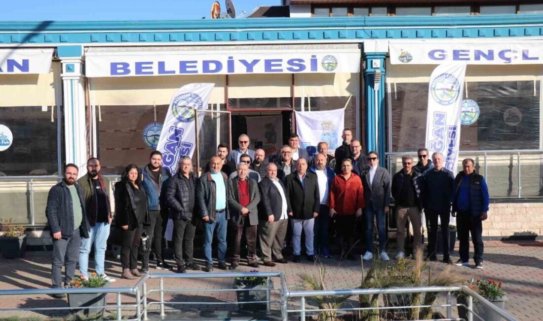 Bozdoğan Belediye Başkanı Mustafa Galip Özel, Madran Memba Suları bayileriyle