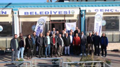Bozdoğan Belediye Başkanı Mustafa Galip Özel, Madran Memba Suları bayileriyle