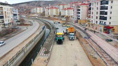 Malatya Büyükşehir Belediye Başkanı Sami Er, Güney Kuşak Yolu'ndaki çalışmaları