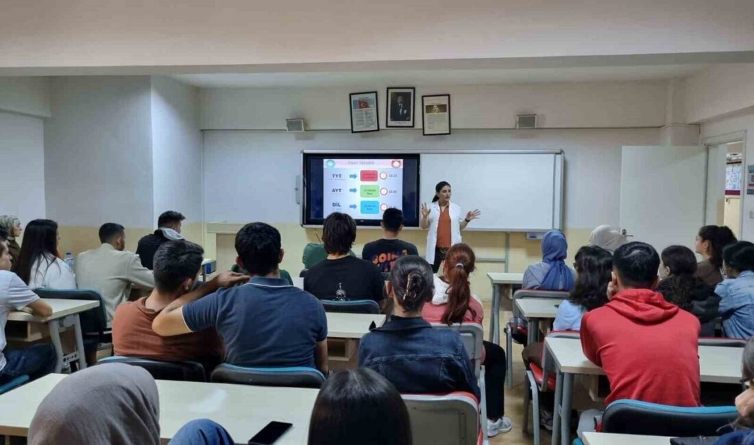 Manisa Büyükşehir Belediyesi Eğitim Merkezi (MABEM) kurslarıyla toplamda 7 bin