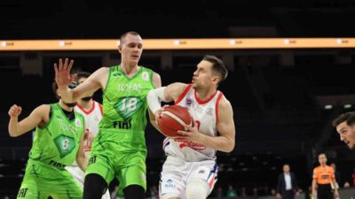 Bahçeşehir Koleji, Tofaş'ı 85-78 yenerek galibiyetini ilan etti. Jaleen Smith