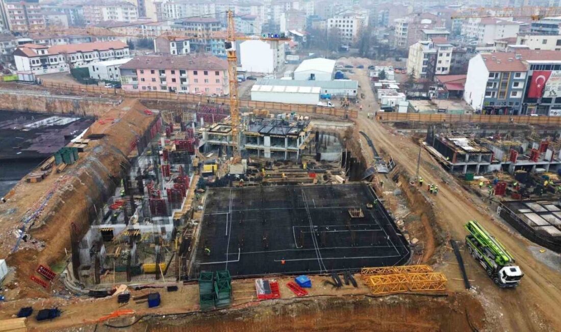 Battalgazi Belediye Başkanı Bayram Taşkın, Saray Mahallesi'ndeki rezerv alan projelerinin