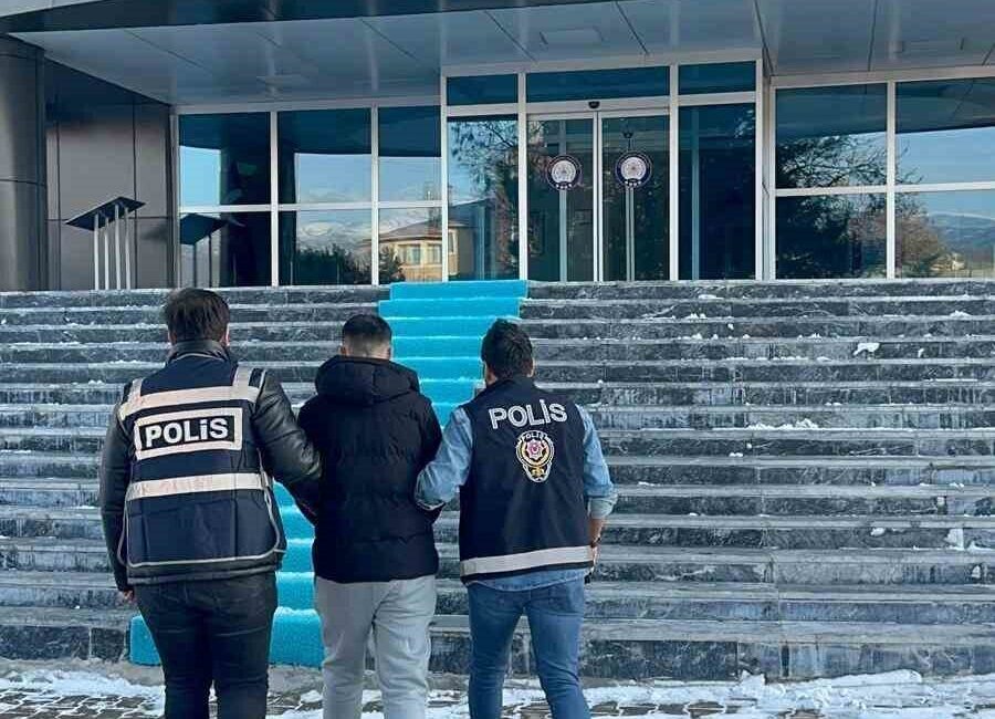 Bingöl'de kasten öldürme suçundan 7 buçuk yıl hapis cezası olan