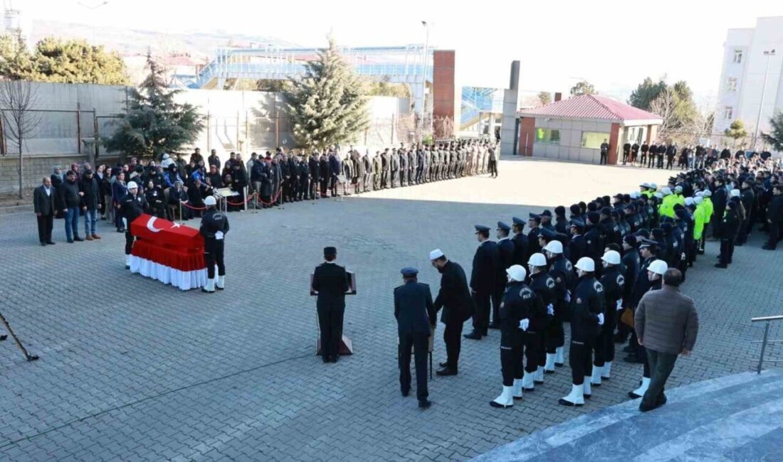 Bingöl'de kalp krizi geçiren polis memuru Hüseyin Adsız, düzenlenen törenle