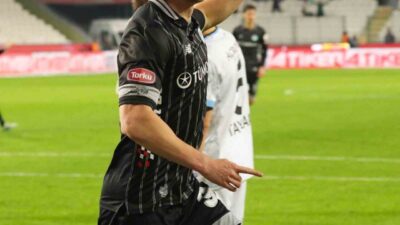 Konyaspor'un yıldızı Blaz Kramer, Bodrum FK karşısında attığı 6. golle