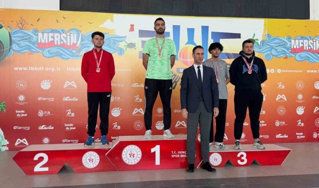 Elazığ Gençlik Merkezi Spor Kulübü sporcusu Selçuk Can Kuşak, M.