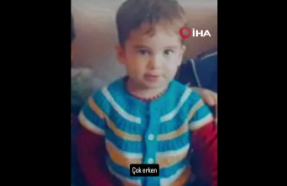 Yozgat’ta kayıp çocuk vakası, öldürüldü mü kaçırıldı mı https://cdn.iha.com.tr/Contents/25-01/15/-eabe6a89-61d6-40eb-9d57-3b113ed83094.mp4 Edinilen bilgiye göre