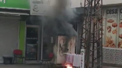 Hatay’ın Reyhanlı ilçesindeki Gültepe Mahallesi'nde elektrik trafosu bomba gibi patladı,