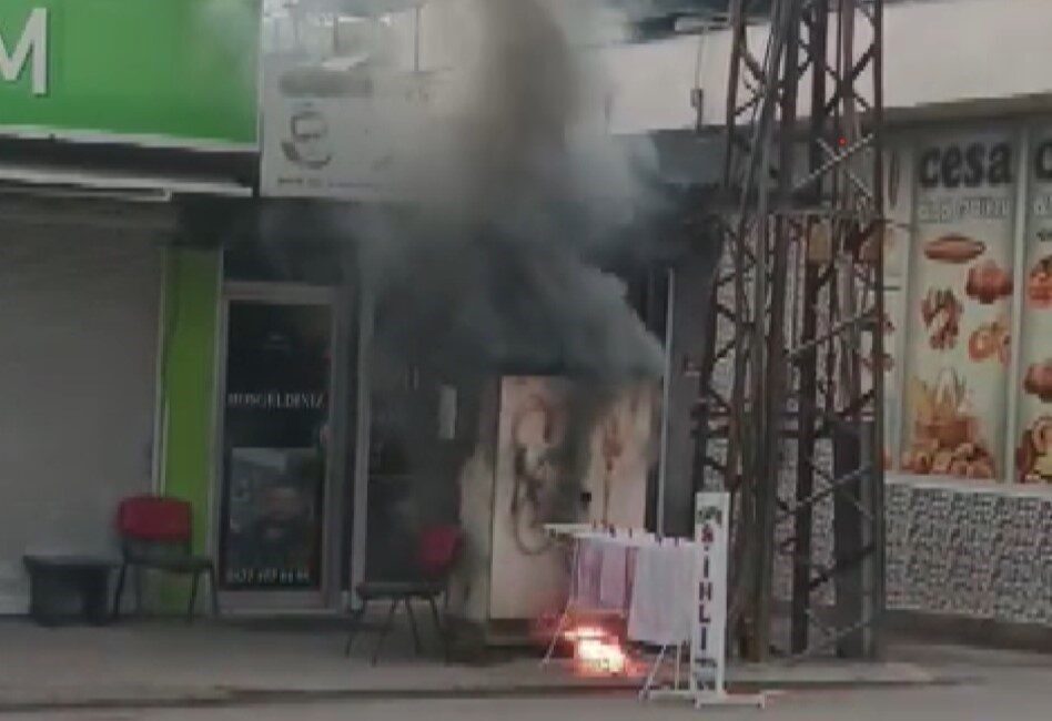 Hatay’ın Reyhanlı ilçesindeki Gültepe Mahallesi'nde elektrik trafosu bomba gibi patladı,