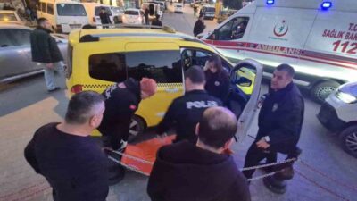 Bartın'da ticari takside derin uykuya dalan Enes A., polis ve