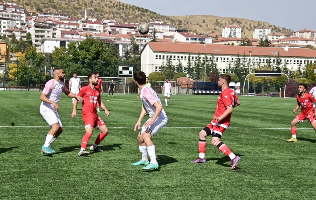 Şehrimizi ulusal liglerde temsil