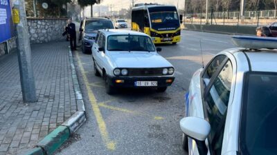 Bursa'da Yenişehir Emniyet Müdürlüğü, 24 saat içinde çalınan otomobili ve