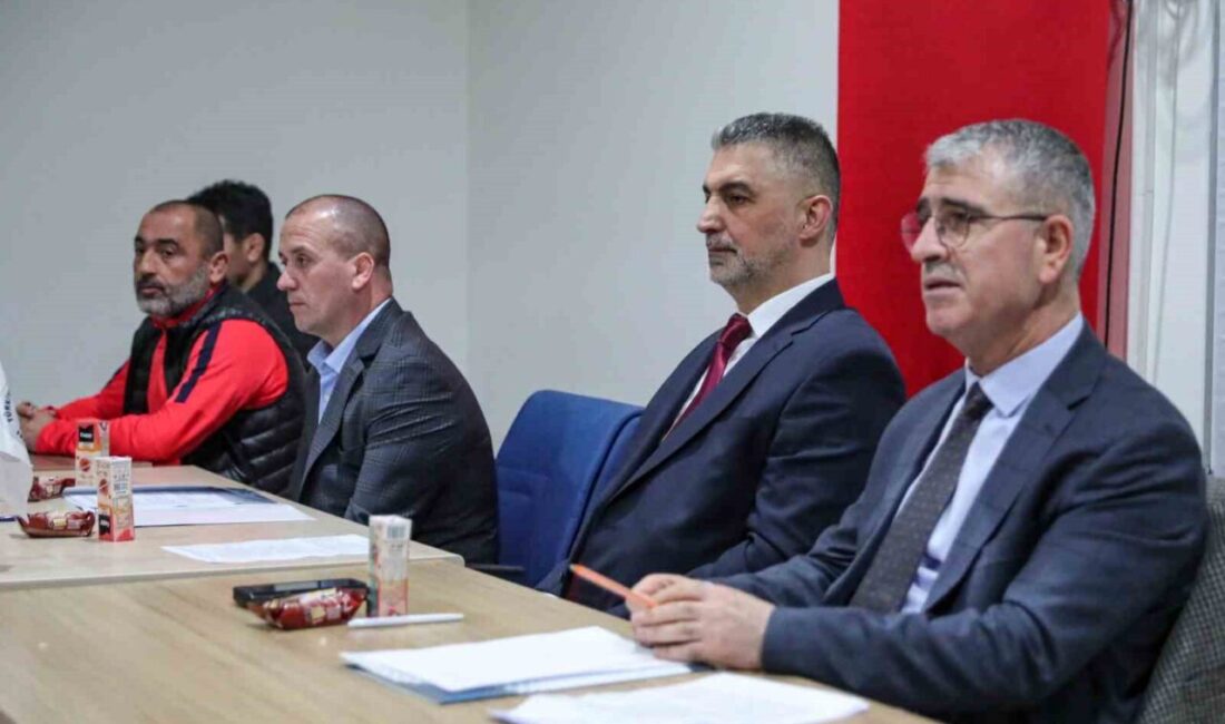 Ankara Keçiören Taha Akgül Spor Salonu'nda yapılan Büyükler Grekoromen Türkiye