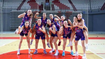 Antalya Büyükşehir Belediyesi Spor Kulübü'nün Kız Basketbol B takımı, U16