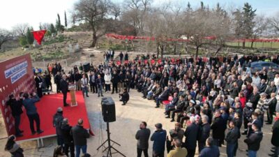 Adana Büyükşehir Belediyesi tarafından yeniden ziyarete açılan Camili Höyüğü Şehitliği'nde