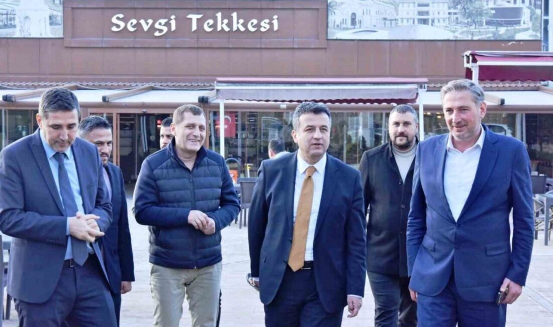 Tekkeköy Belediye Başkanı Mustafa Candal, Samsun Büyükşehir Belediye Başkanı Halit