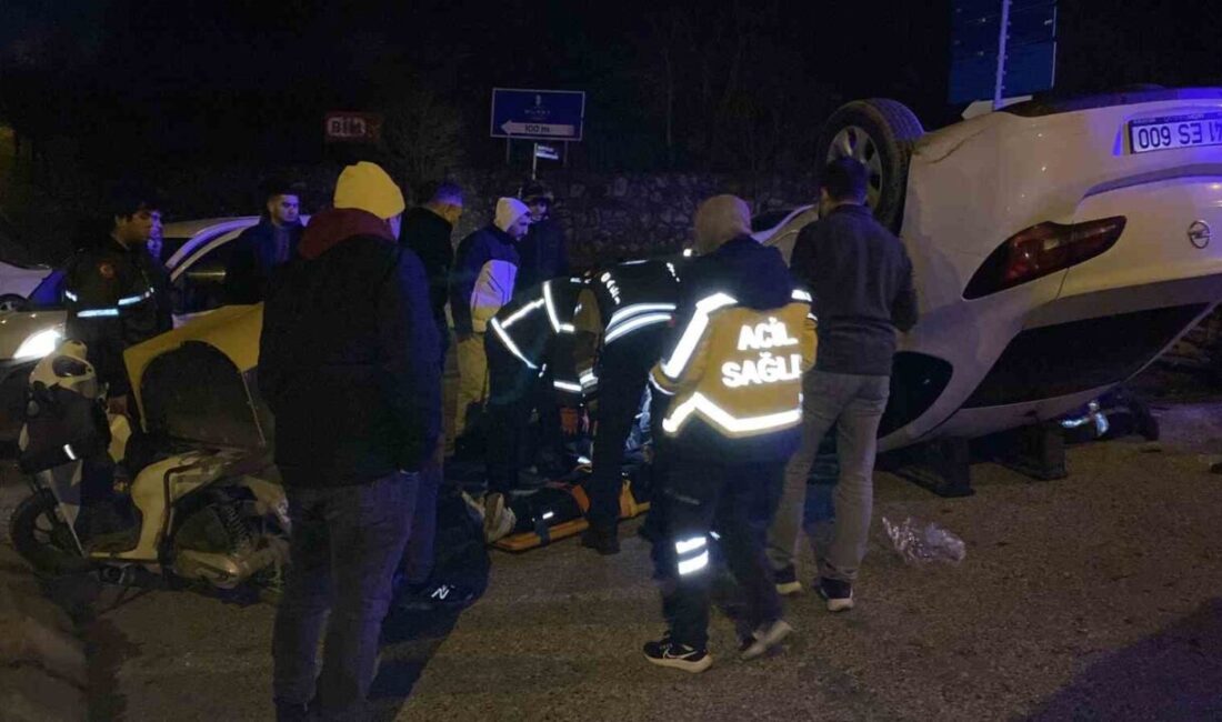 Kocaeli İzmit'te meydana gelen trafik kazasında 2 araç çarpıştı, 4