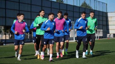 Çaykur Rizespor, Fenerbahçe maçı için hazırlıklara başladı. Antrenmanda kuvvet çalışmaları