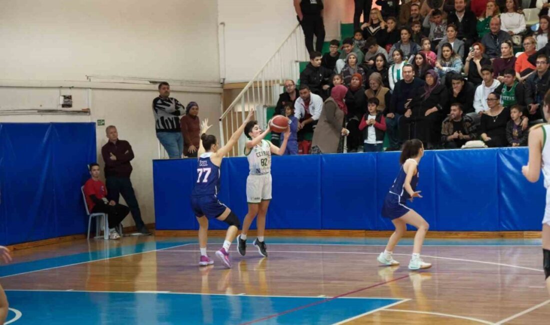Ceyhan Belediye Basketbol Akademisi liderlik koltuğunu bırakmıyor Ceyhan Belediye Basketbol Akademisi,