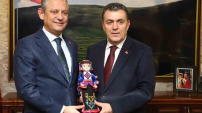 Cumhuriyet Halk Partisi Genel Başkanı Özgür Özel, Ardahan Belediye Başkanı