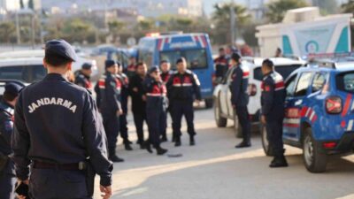 Kozan'da düğünde havaya ateş açılması sonucu ağır yaralanan 9 yaşındaki