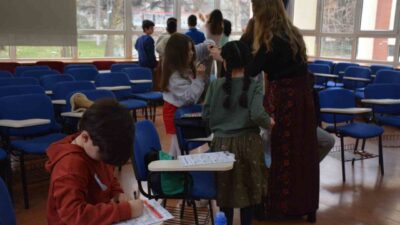 Anadolu Üniversitesi Çocuk Üniversitesi, yarıyıl tatilinde çocuklara unutulmaz deneyimler yaşatmak