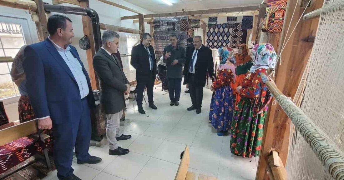 Samsun Vezirköprü'de geleneksel yöntemlerle el sanatları atölyesinde coğrafi işaretli ürünler
