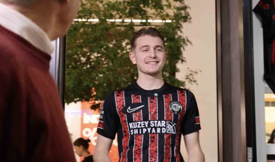Ali Akman, Çorum FK'ya transfer oldu. Belçika'dan gelen genç santraforla