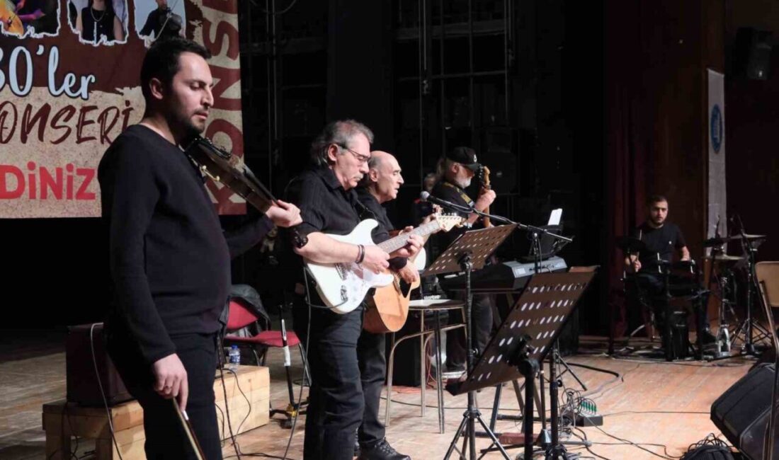 Çorum’da nostalji rüzgarı esti Çorum Belediyesi'nin düzenlediği "70’ler-80’ler