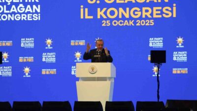 Cumhurbaşkanı Erdoğan, Eskişehir'de yaptığı konuşmada, şehri ileriye taşımak için gece