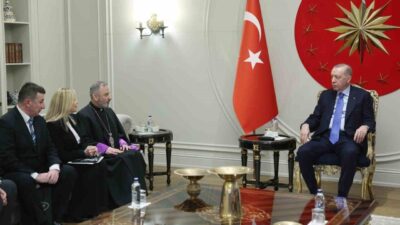 Cumhurbaşkanı Erdoğan, Türkiye Ermeni Katolik Cemaati Ruhani Reisi Vartan Kerabaydzar