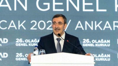 Cevdet Yılmaz, enflasyonla mücadelede kararlı olduklarını ve hedeflerinin tek haneli