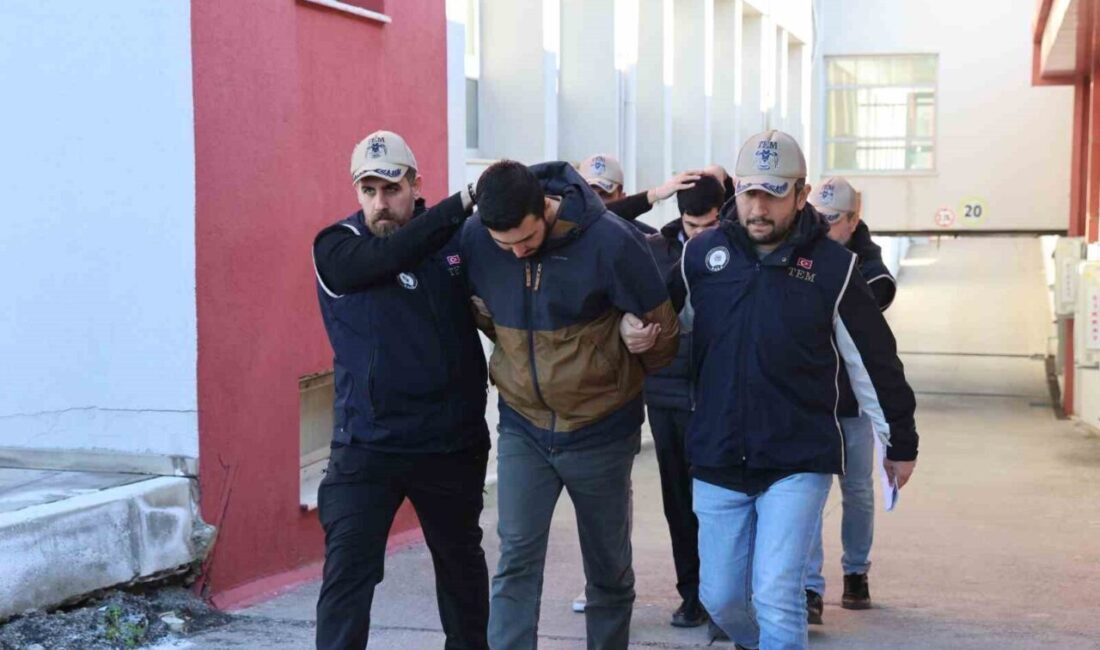 Adana’da DEAŞ’a 5 Milyon TL yardım yapanlar yakalandı Adana'da yapılan operasyonda DEAŞ'a