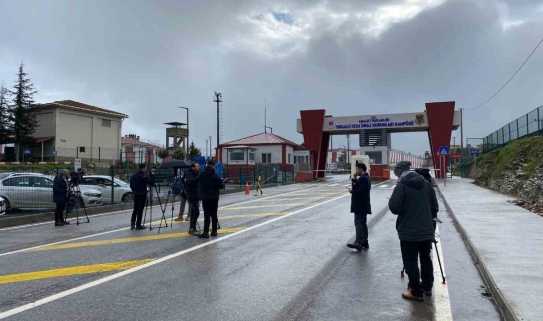 DEM Parti heyeti Figen Yüksekdağ ile Semra Güzel’i ziyaret ediyor DEM Parti heyeti, eski